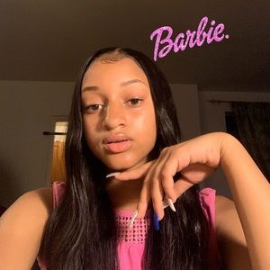 Meet your Posher, Dayana